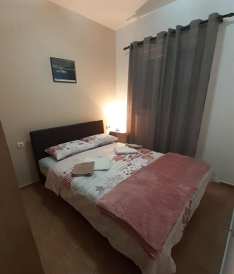 Apartmani Irena Tivat Exterior photo