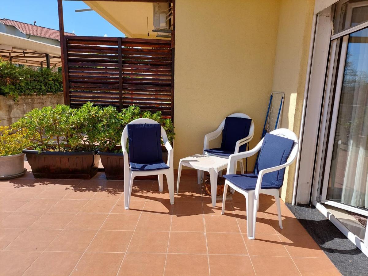 Apartmani Irena Tivat Exterior photo