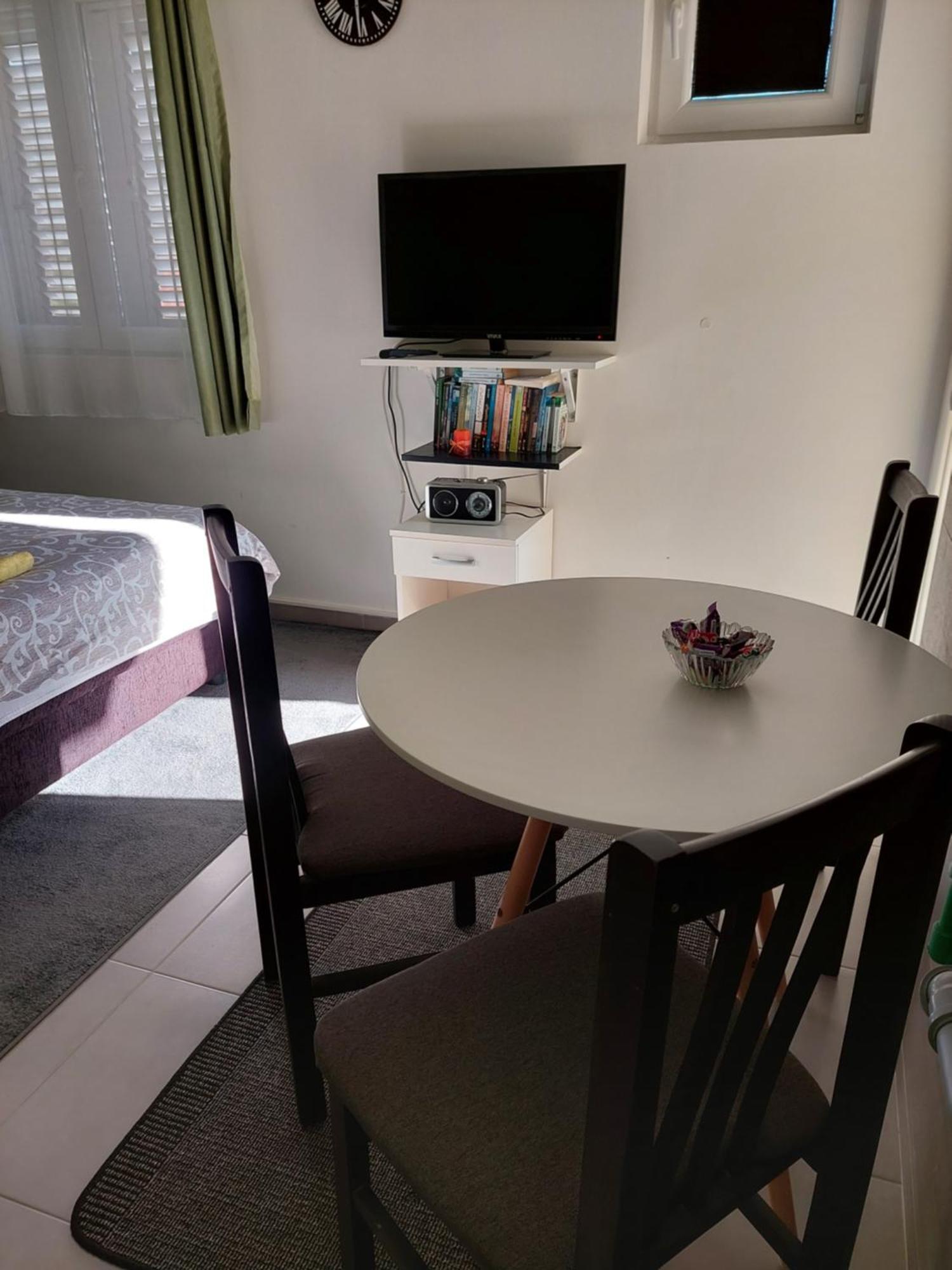 Apartmani Irena Tivat Room photo